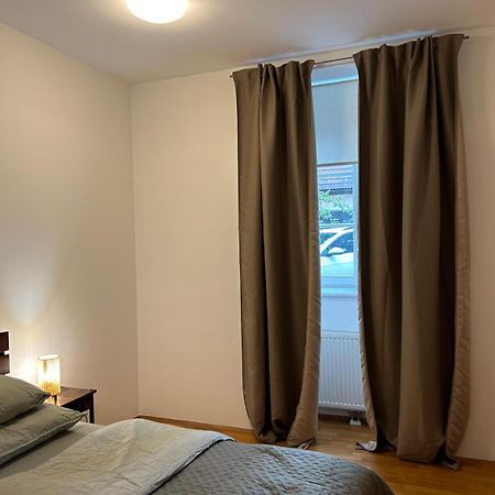 Hubertusschloessl Apartment กราซ ภายนอก รูปภาพ